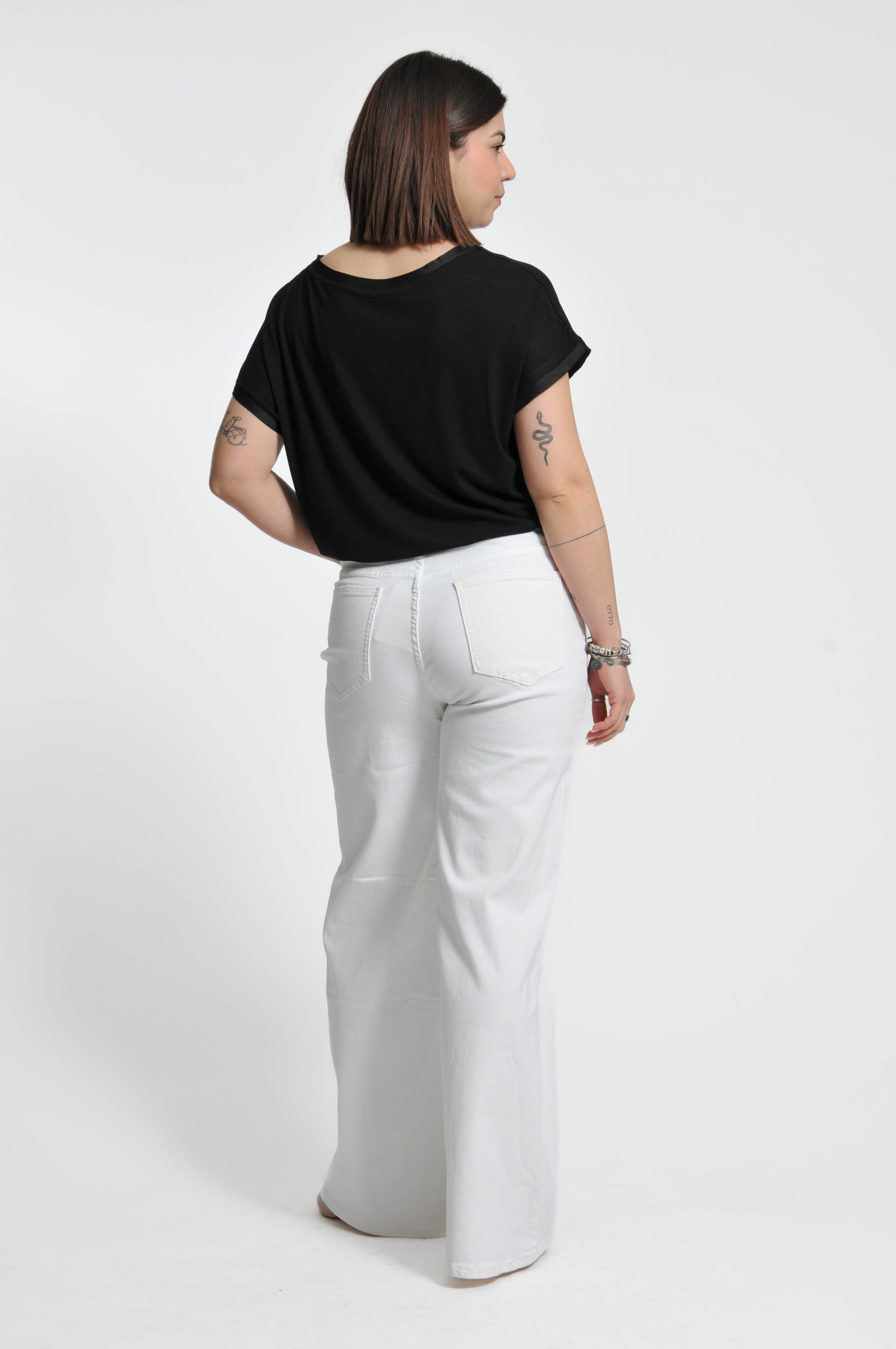 T-shirt Betty Manica Corta