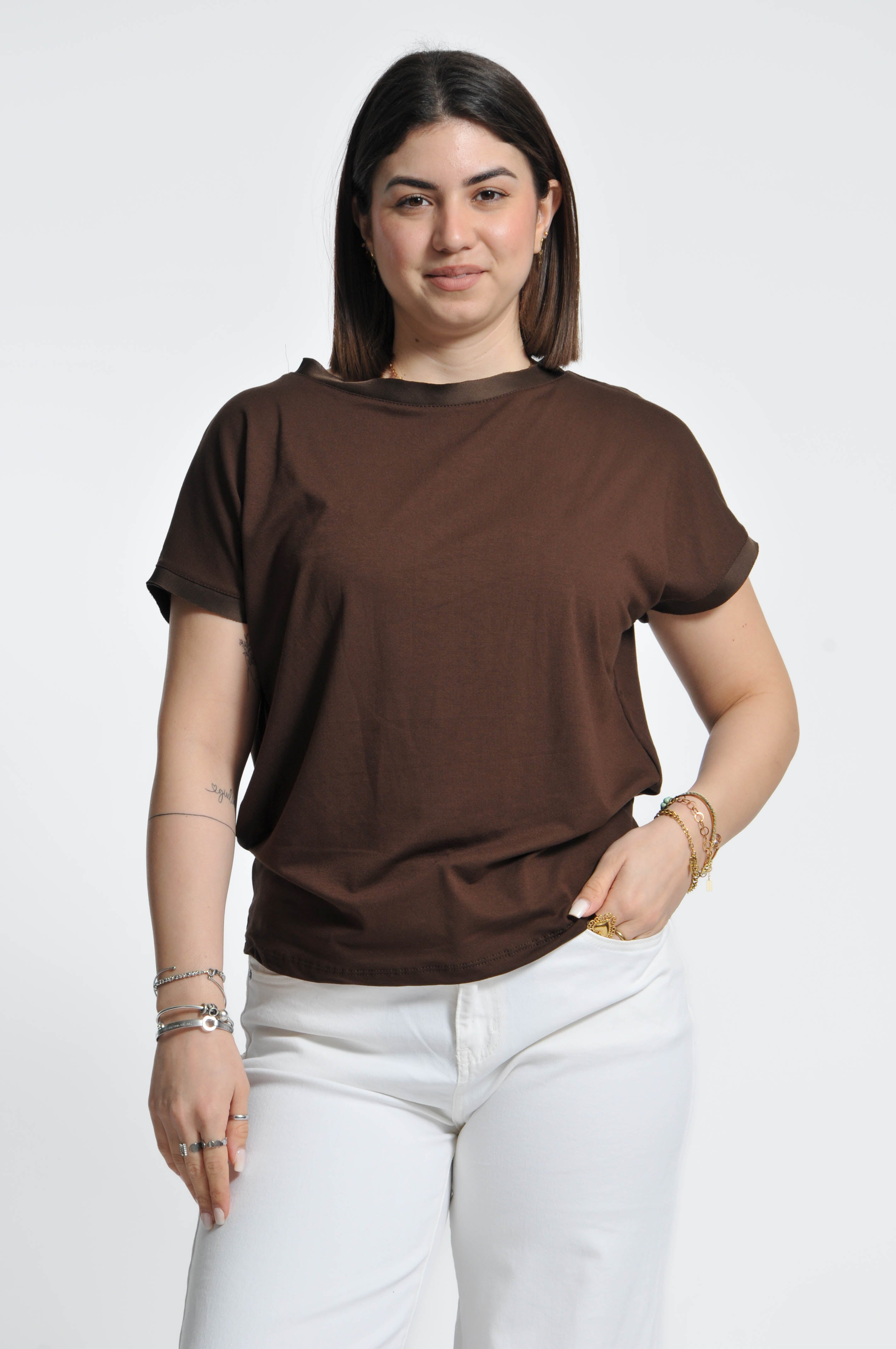 T-shirt Betty Manica Corta