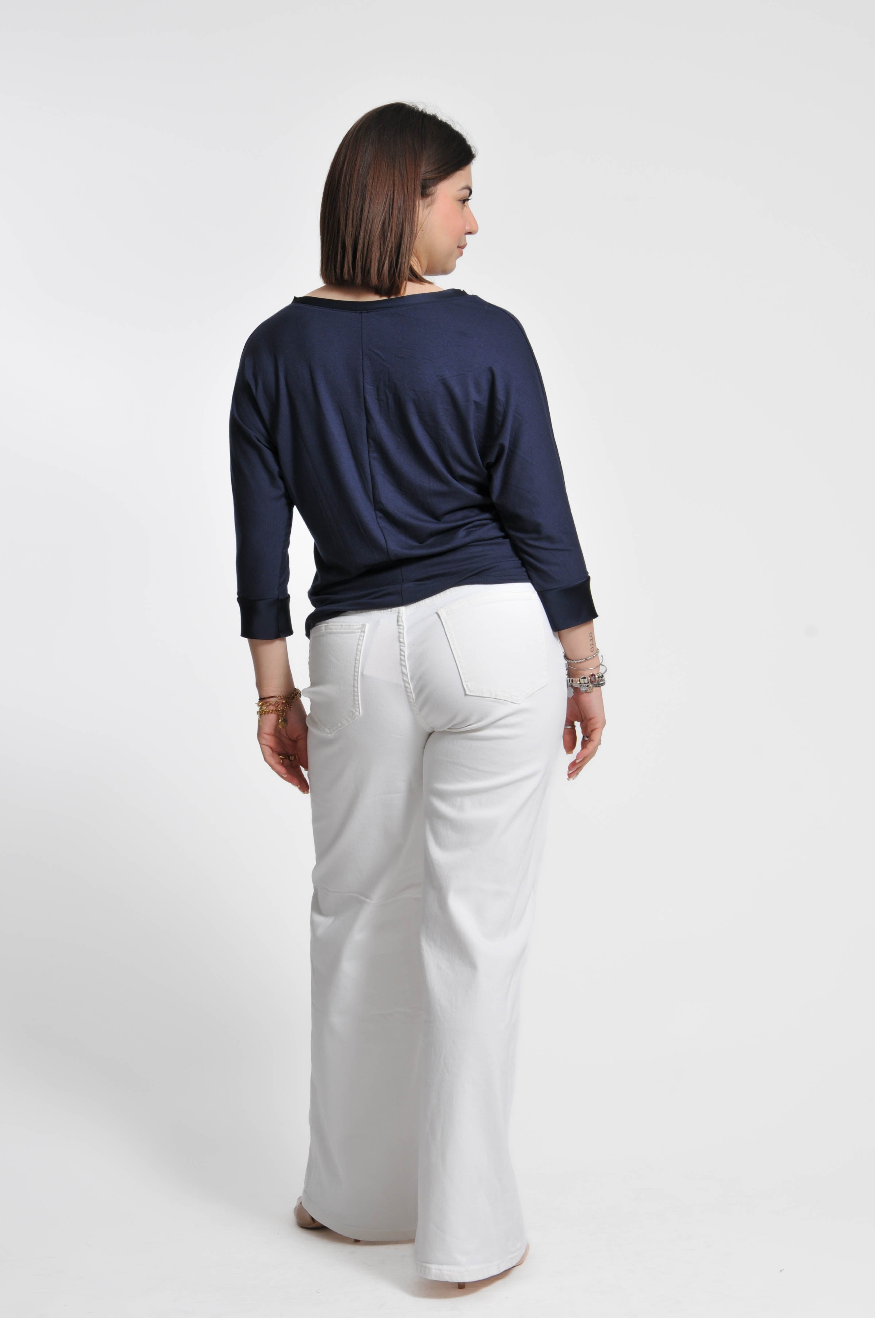 T-shirt Betty Manica Lunga