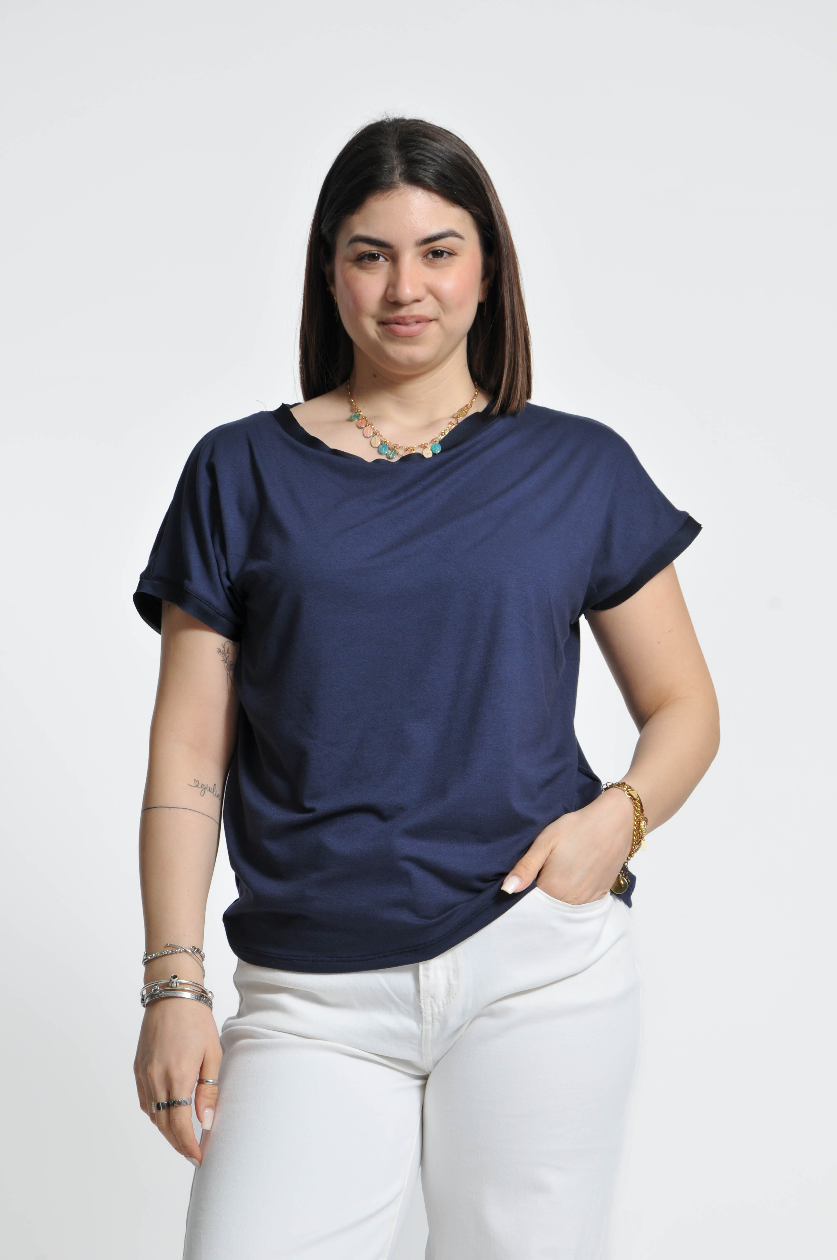 T-shirt Betty Manica Corta