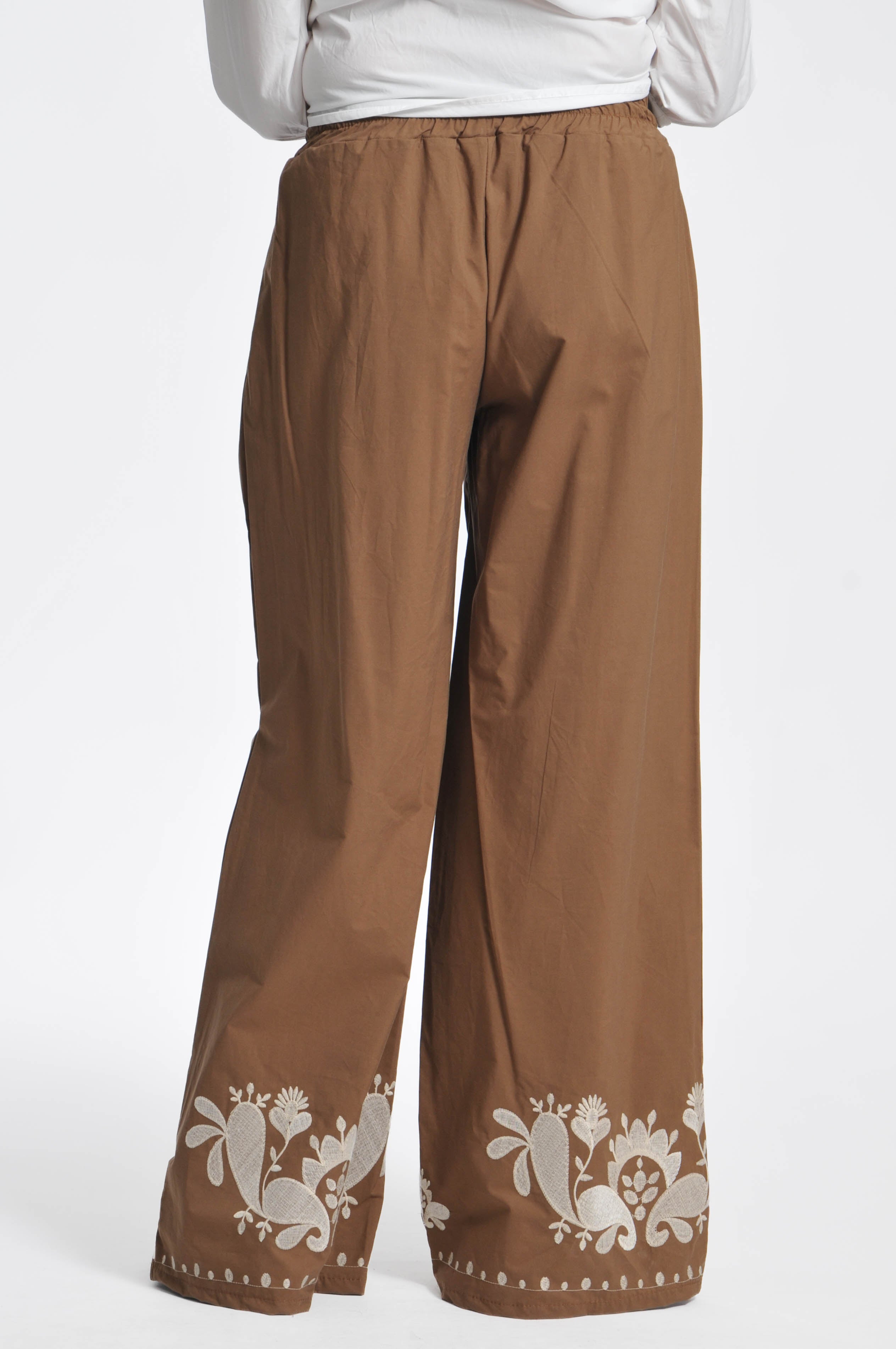 Pantalone Etienne