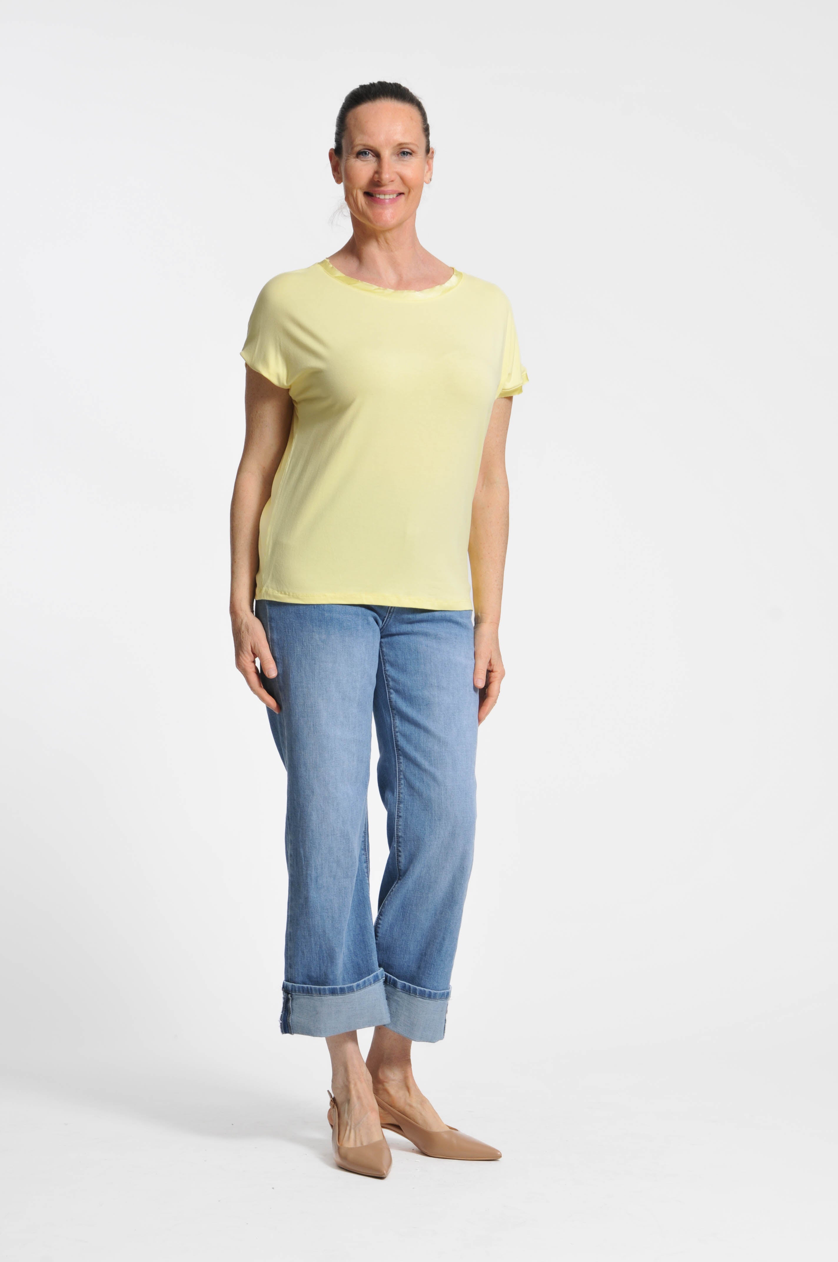 T-shirt Betty Manica Corta