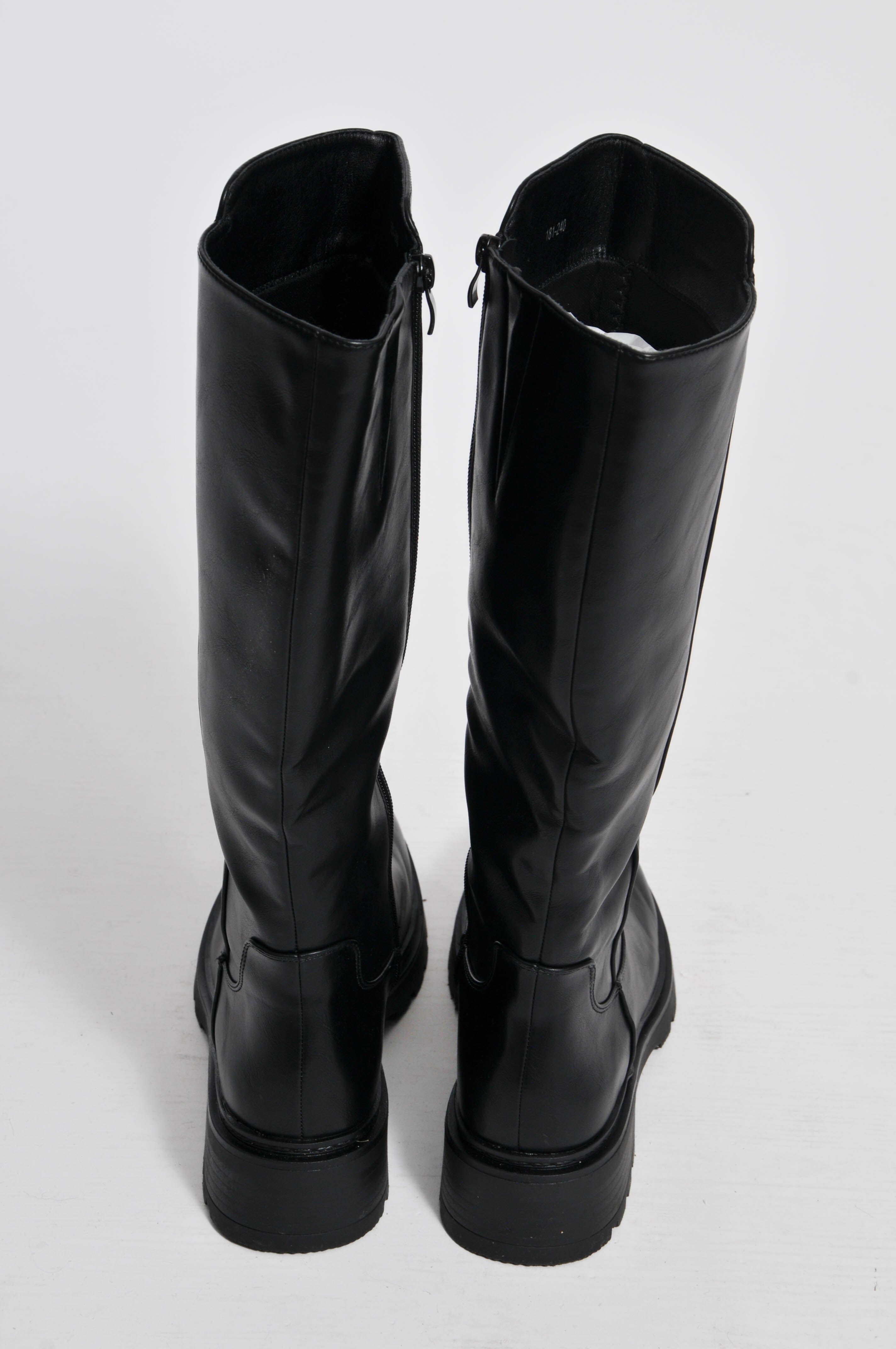 Boot Paris