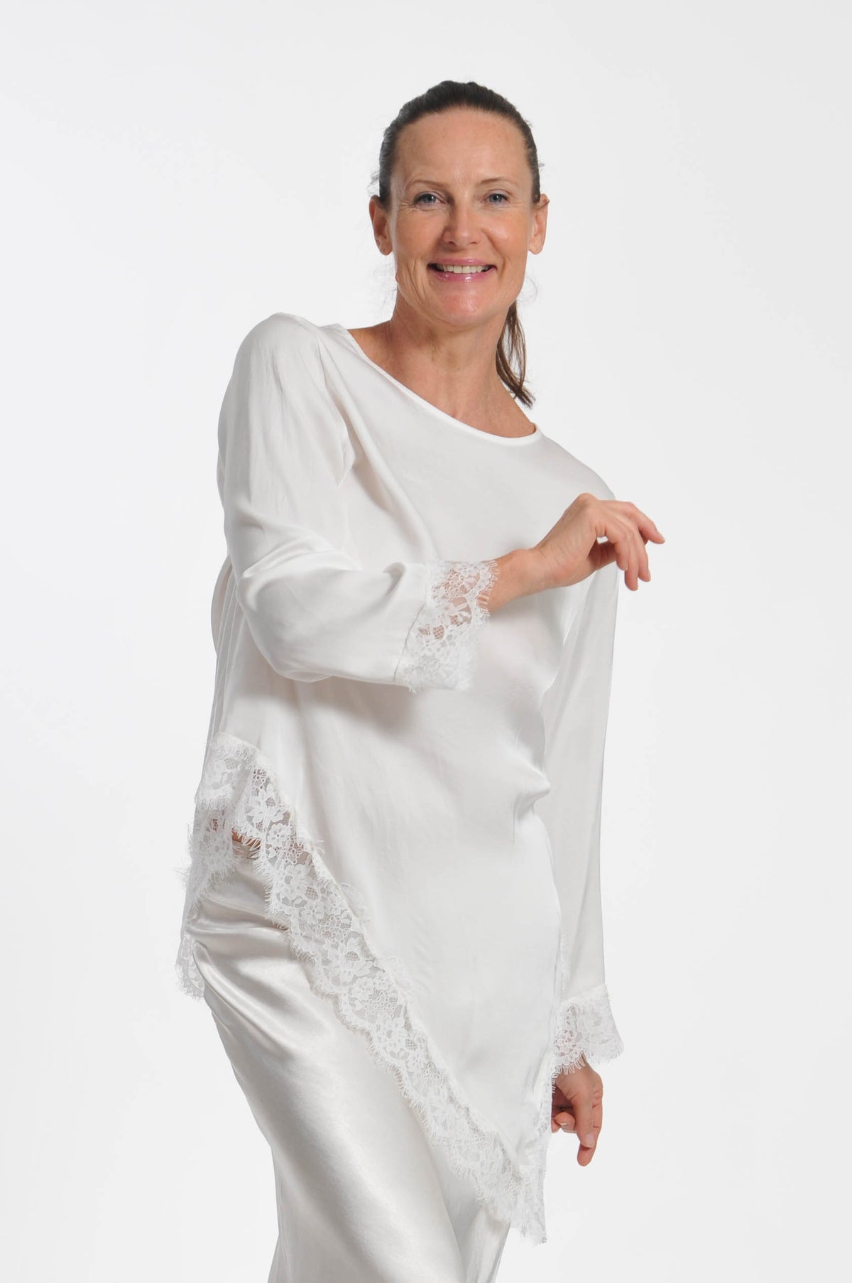 T-shirt Ocean Pizzo Asimmetrica Manica Lunga