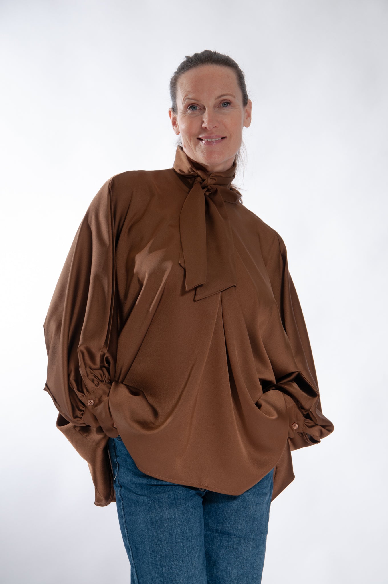 Camicia Lisa Fiocco