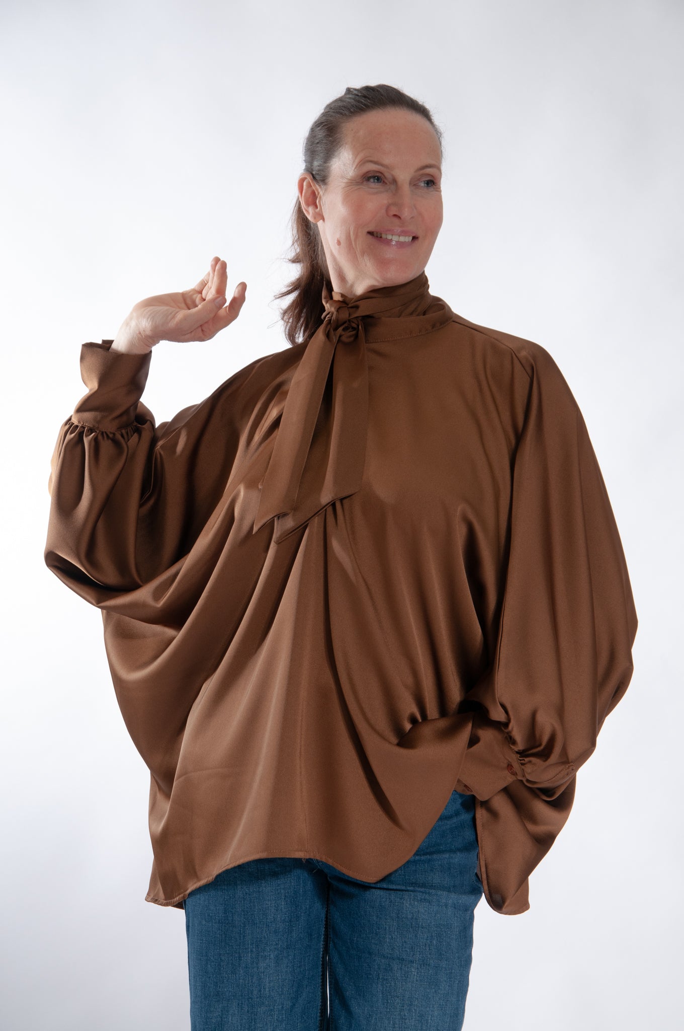Camicia Lisa Fiocco