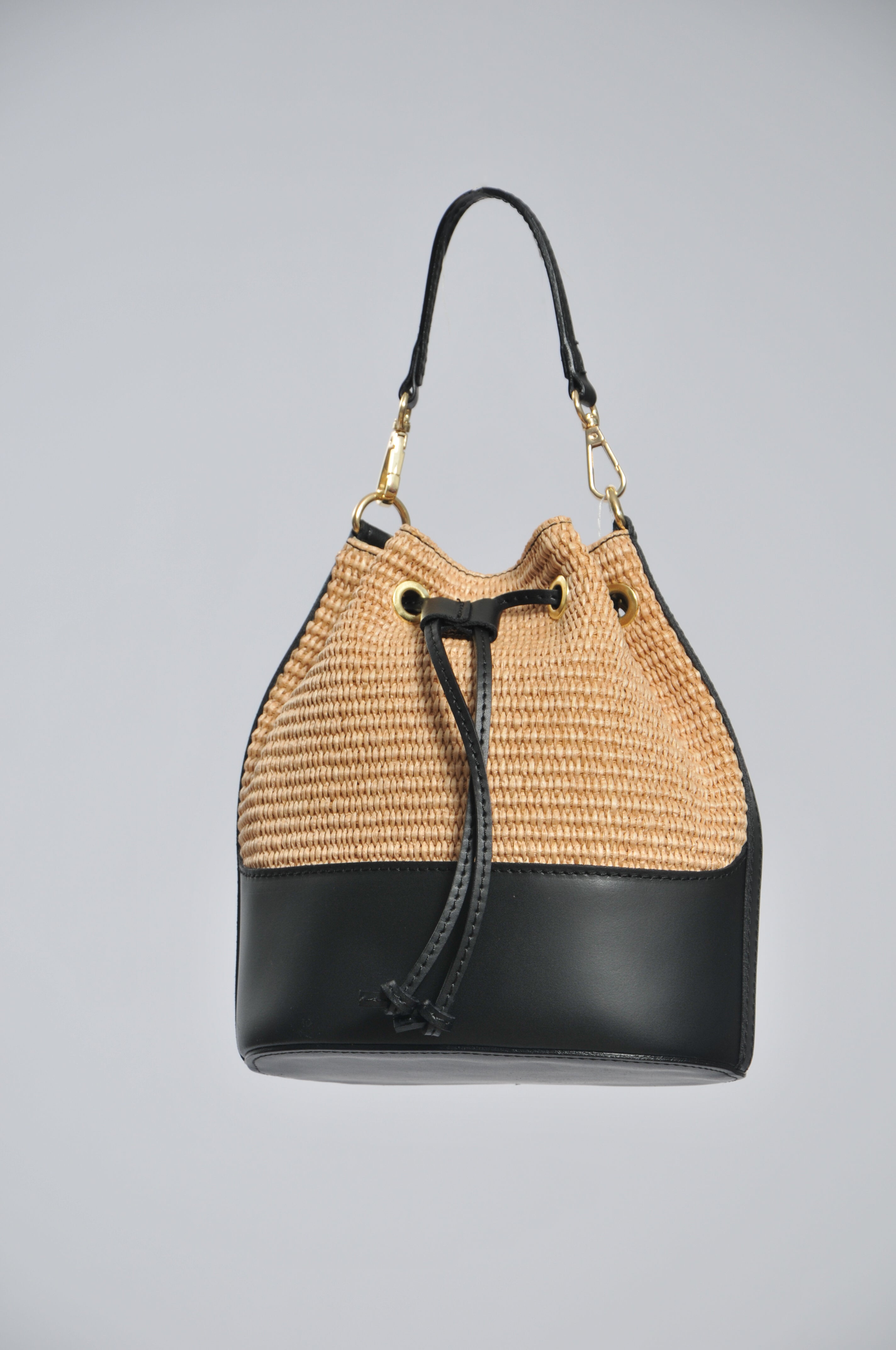Borsa Nara