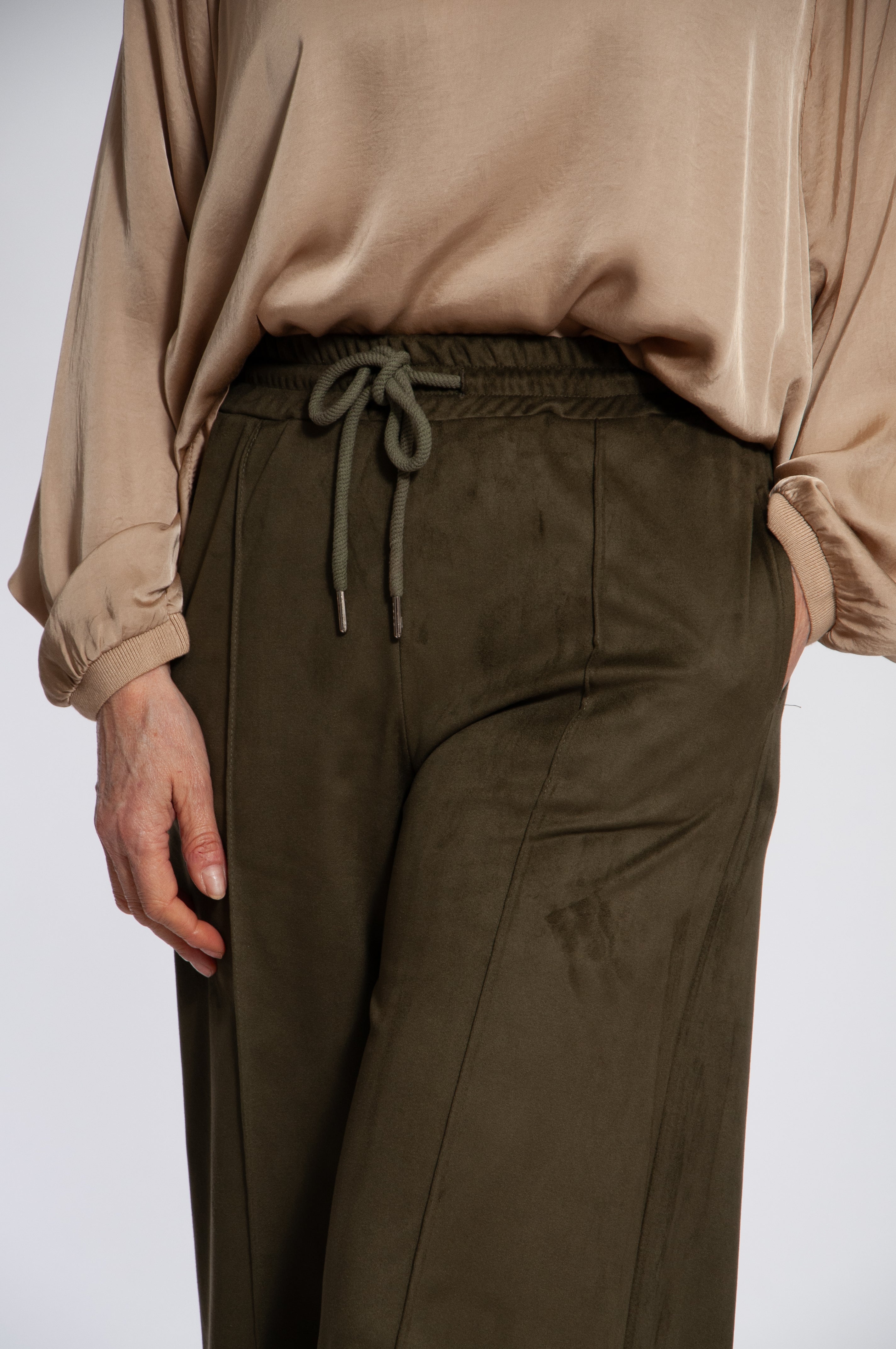 Pantalone Suede