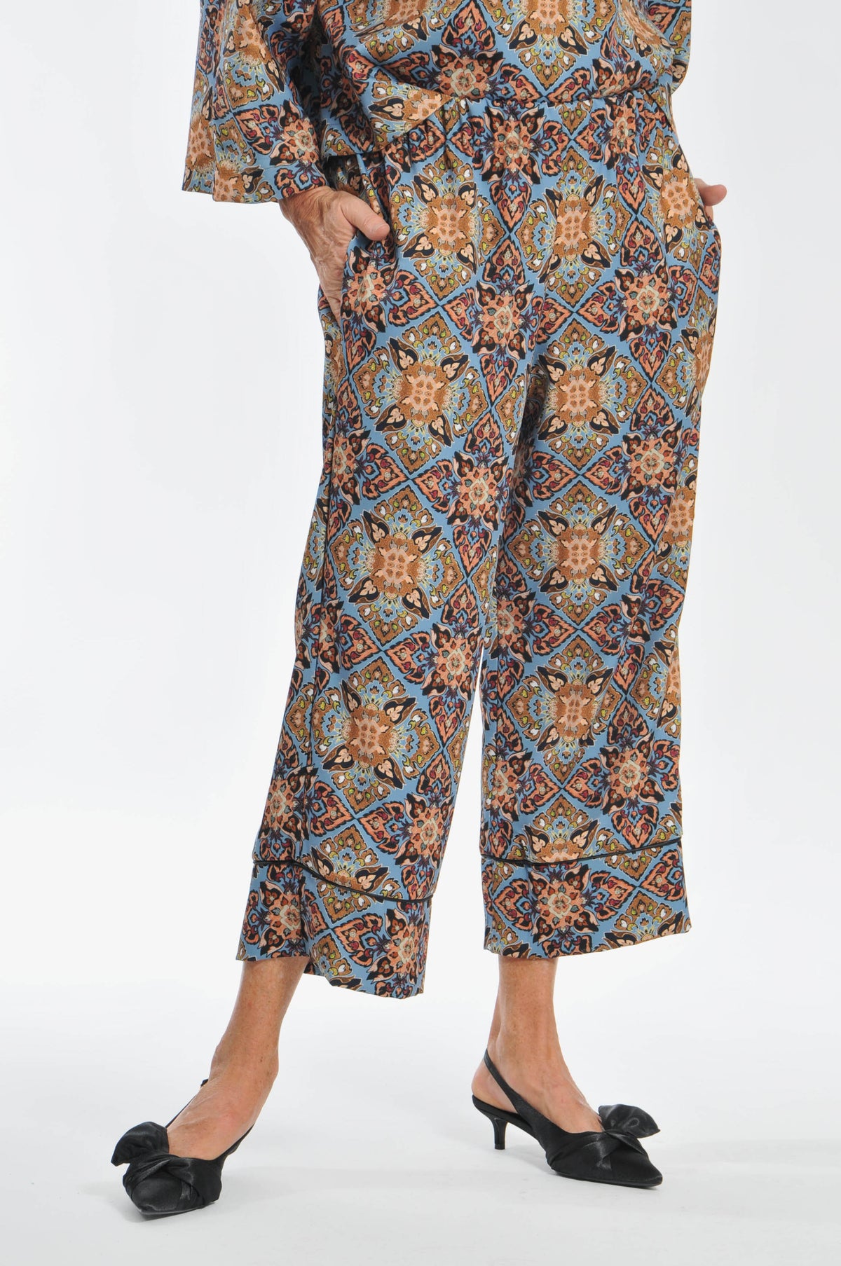 Pantalone India