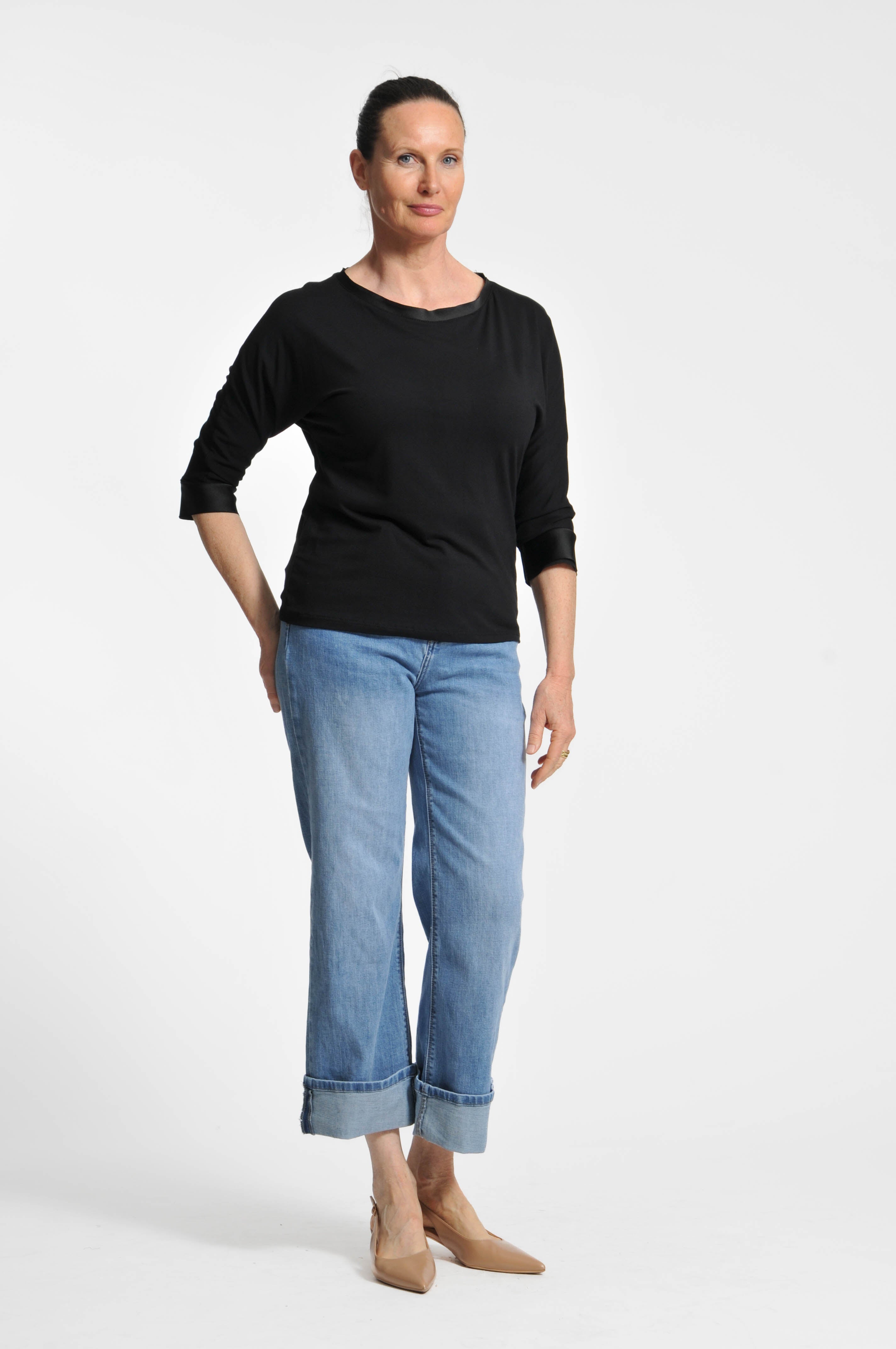 T-shirt Betty Manica Lunga