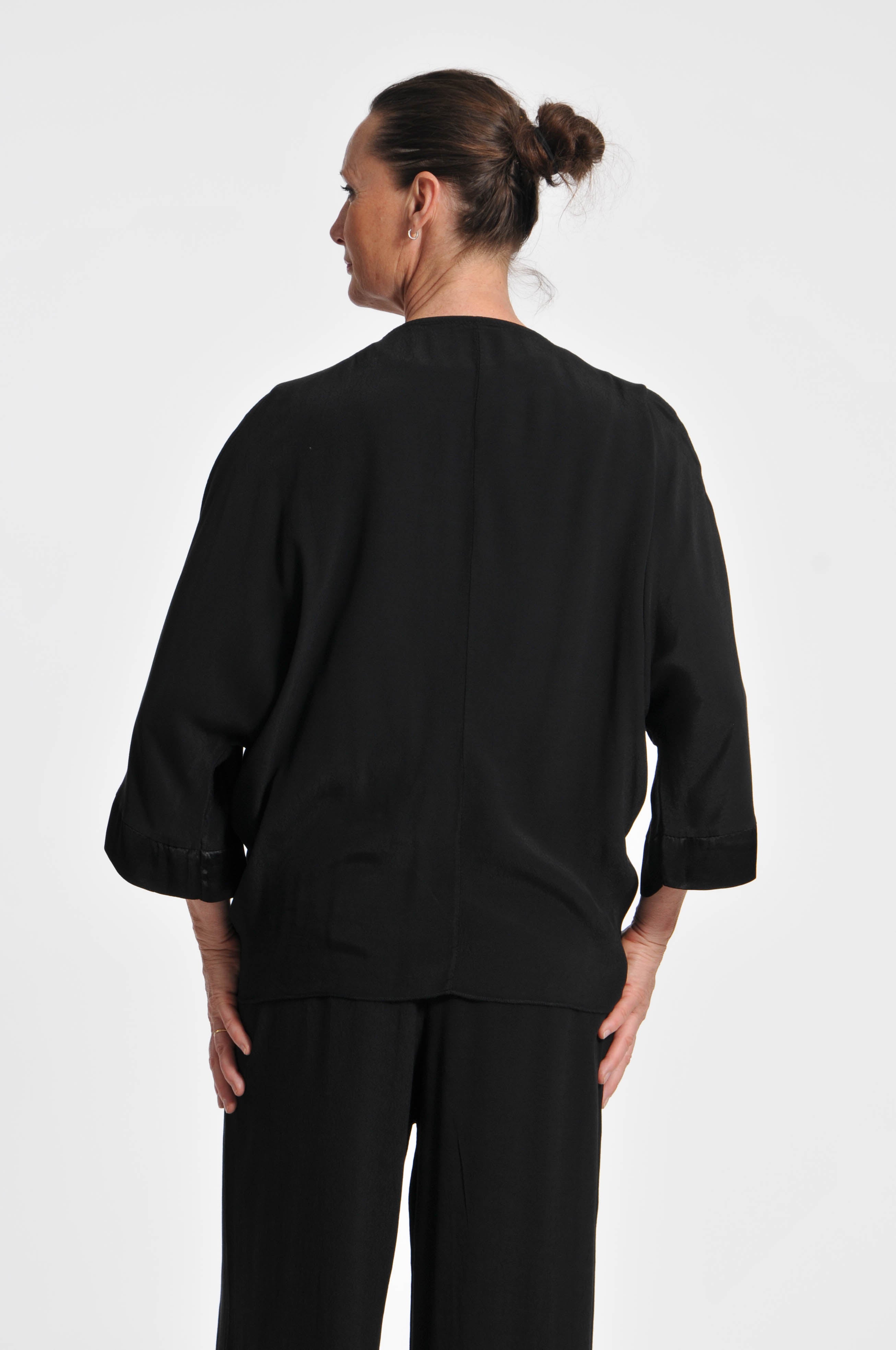 Cardigan Ocean Crepe