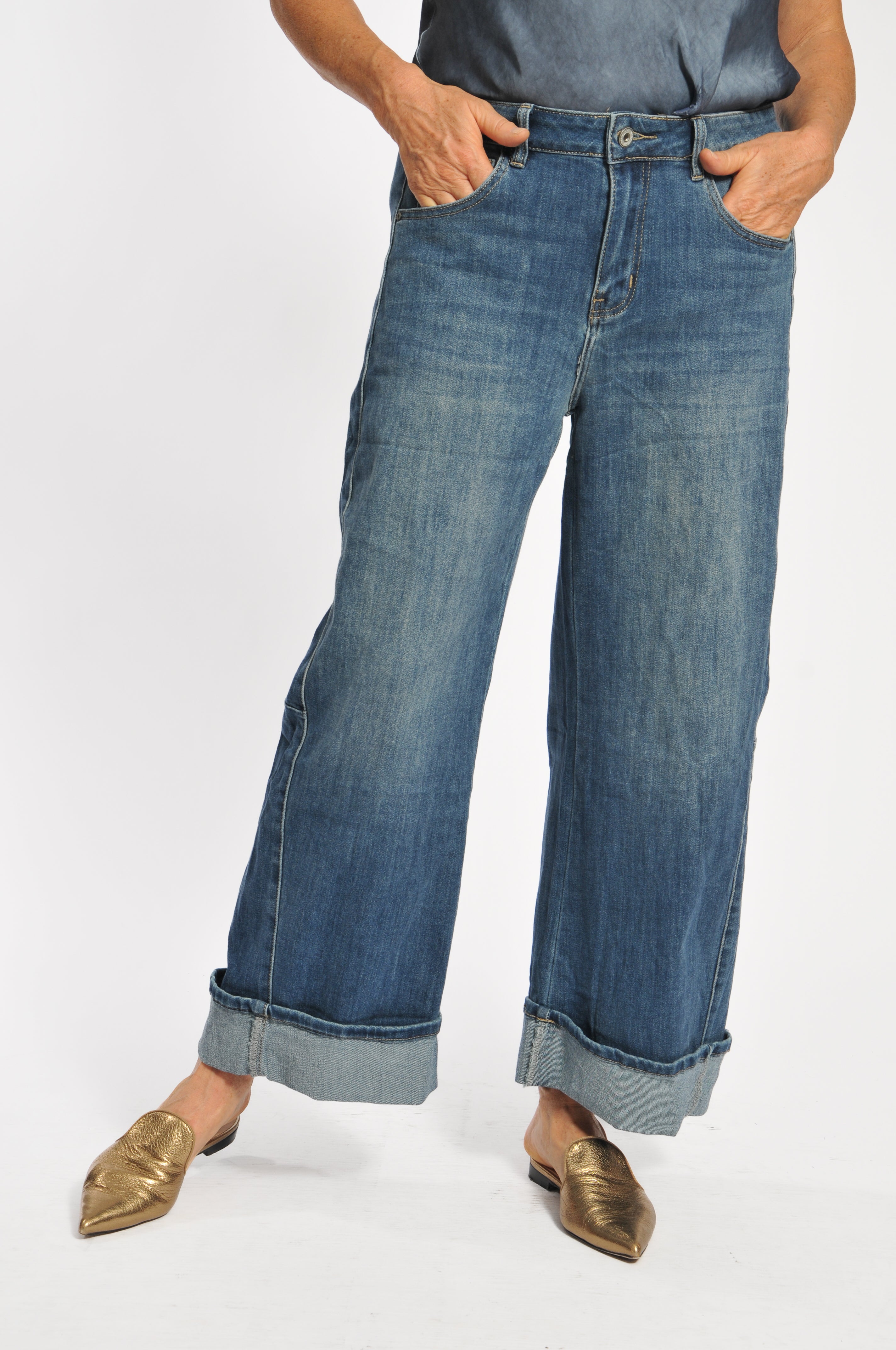 Jeans Street