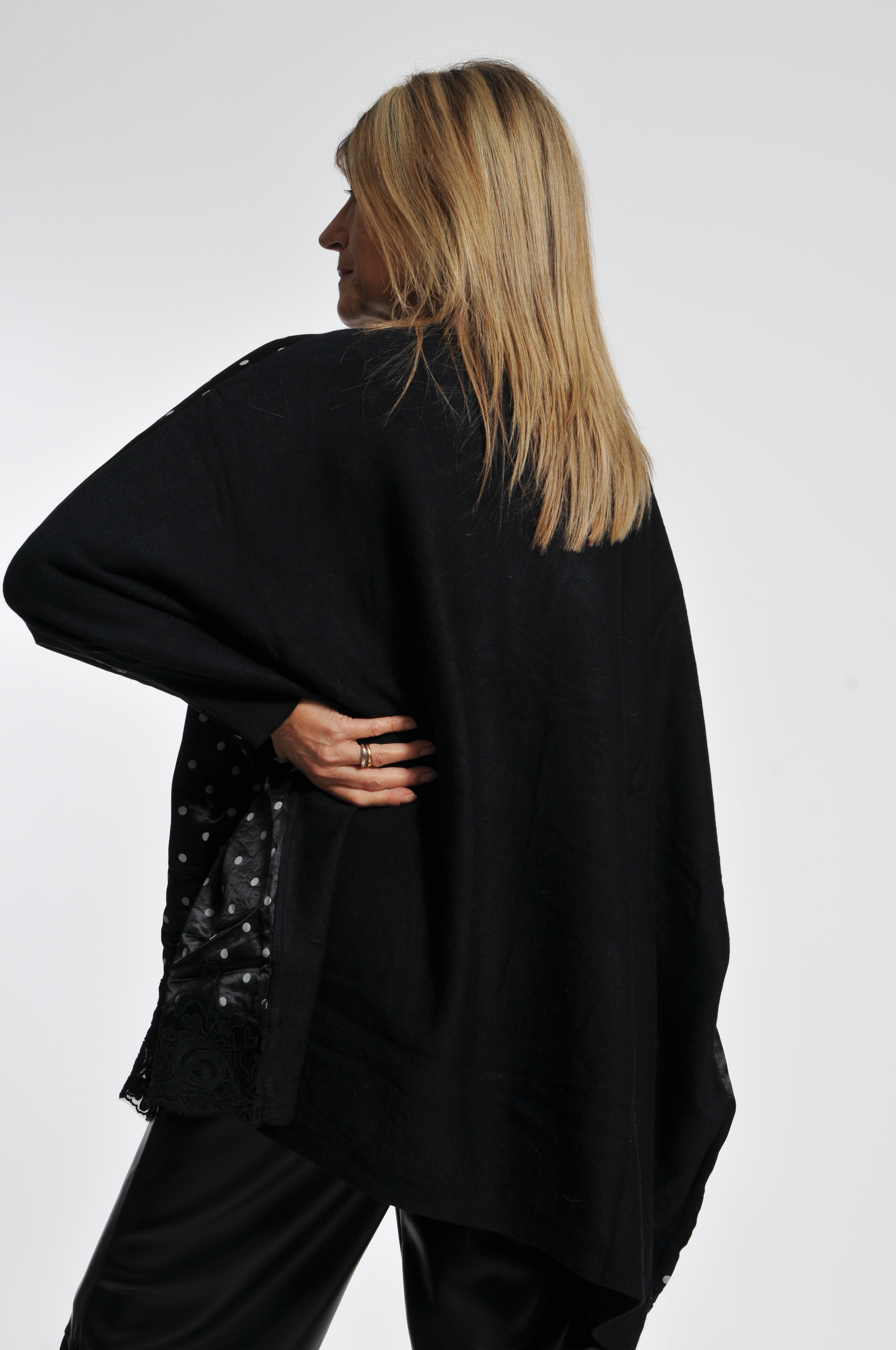 Maglia Macramè Pois