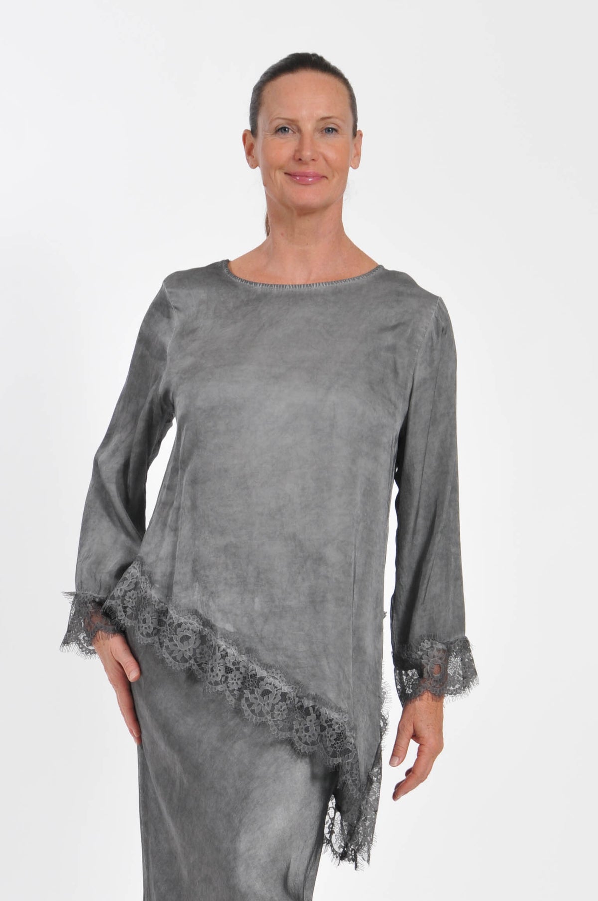 T-shirt Ocean Pizzo Asimmetrica Manica Lunga